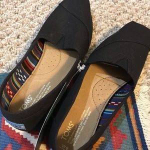 Black Canvas TOMS (New!)